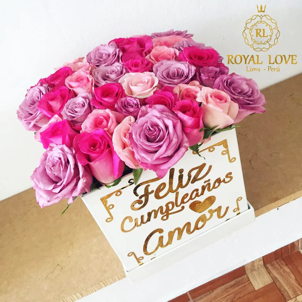 Box 25 Rosas “Para la Más Bonita”