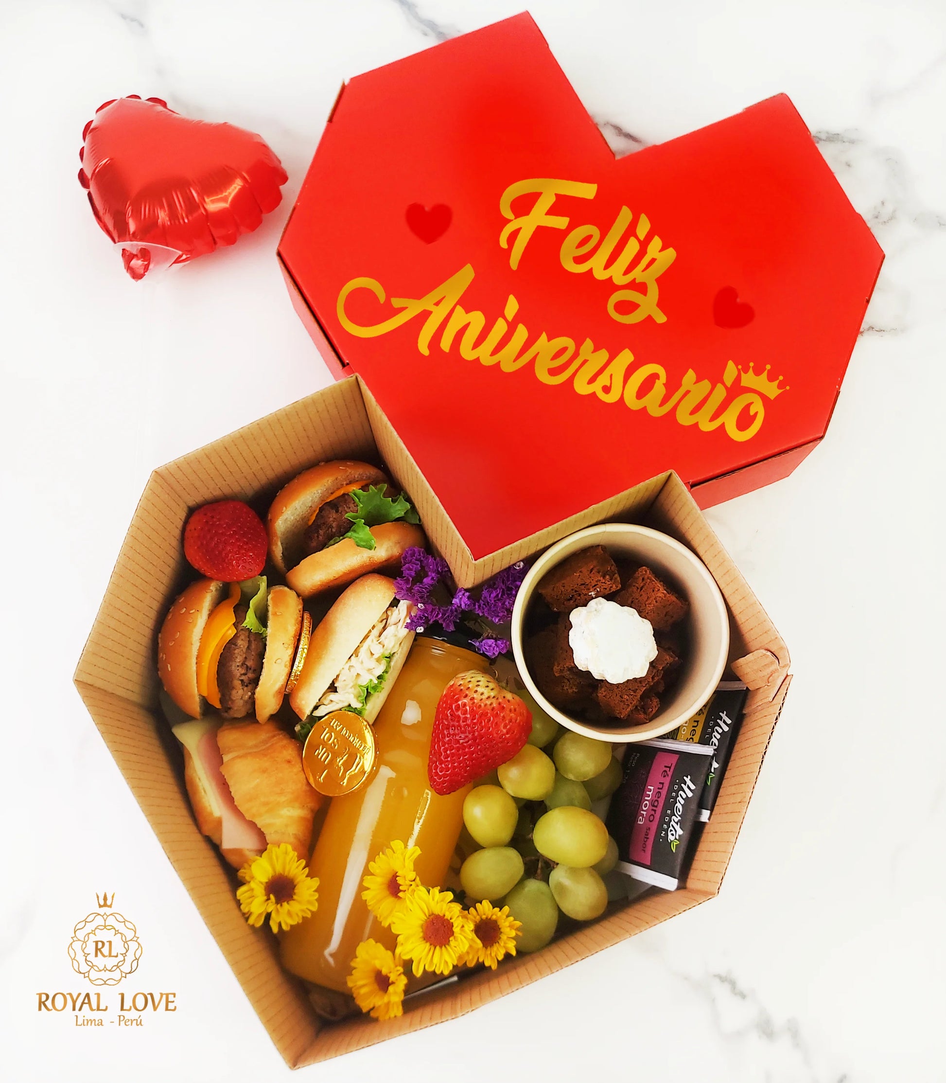 Desayuno sorpresa Te amo personalizado con caja de regalo sorpresa a domicilio en Lima